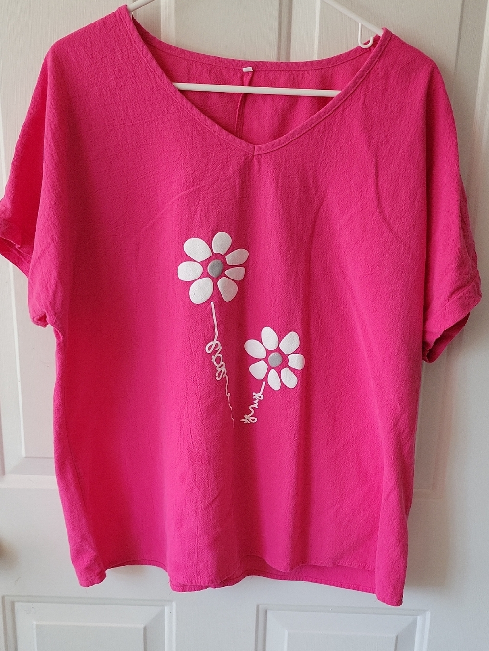 Source Unknown Hot Pink Floral Tunic Top